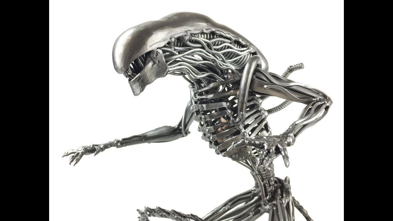 I Built an Alien Sculpture from Recycled Scrap metal { part 1 }