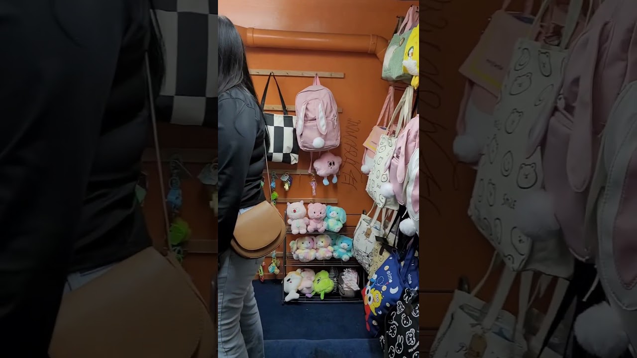 CHINA TOWN GIFT SHOP