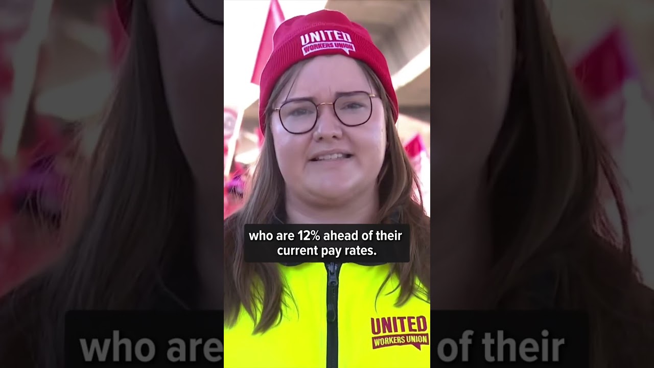 STRIKING CHIP WORKERS news goes national! #news #doritos #twisties #smithschips
