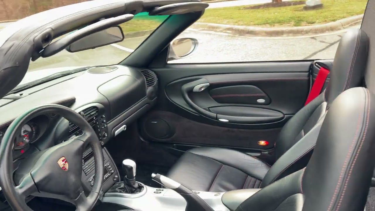 2004 Porsche 911 C4S top down interior 