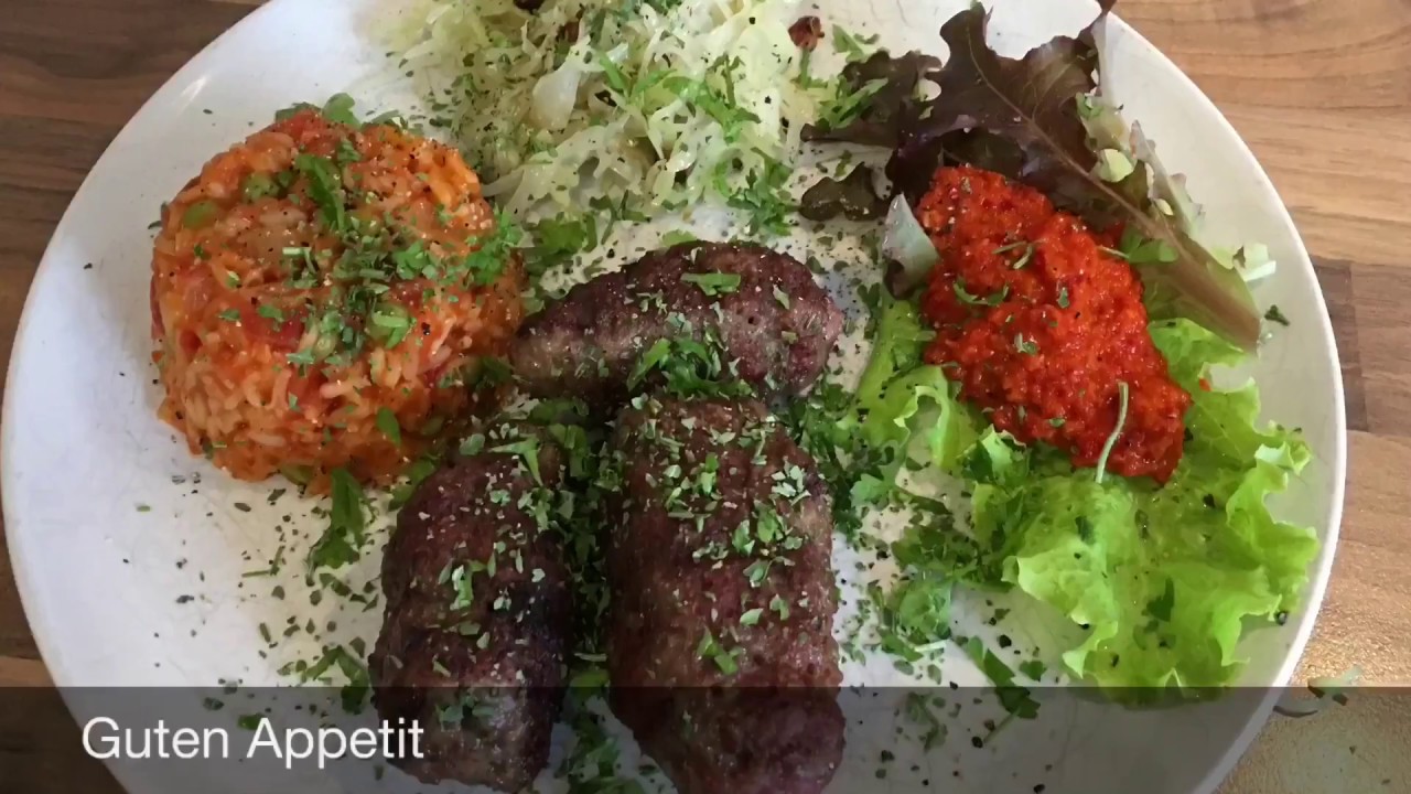 #011 - Cevapcici mit Djuvec Reis 🇭🇷
