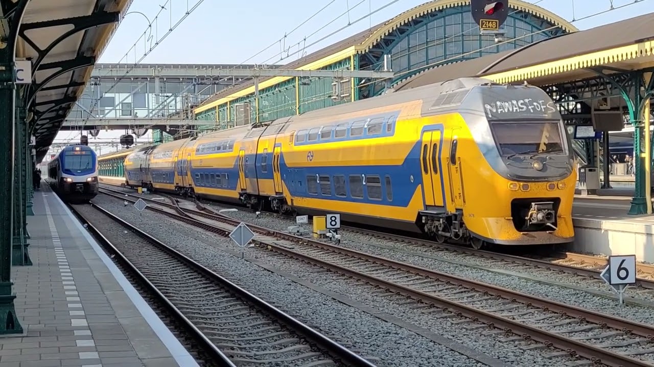 NS VIRMm 9478 Departing 's Hertogenbosch Station While A FLIRT Arrives!