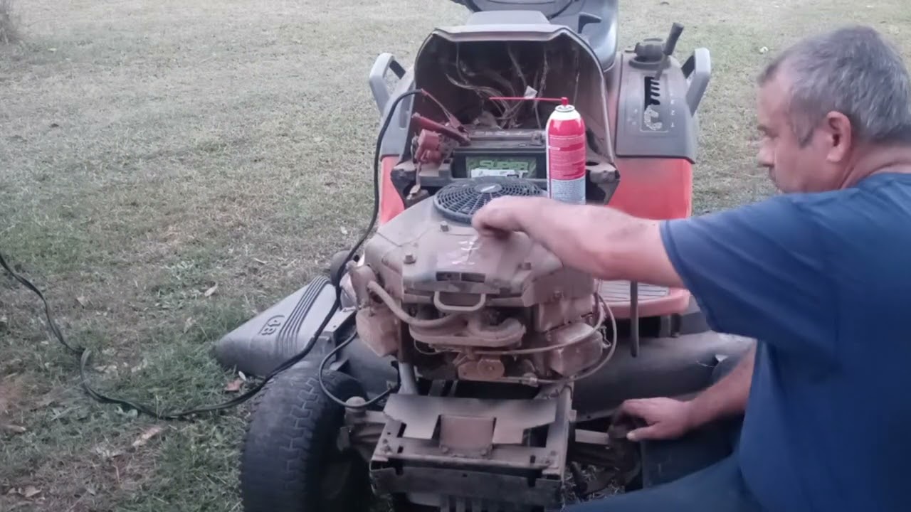 RDMJ. Parte#1.HUSQVARNA YTH 2448T.  NO PRENDE.  briggs 24 HP, Doble cilindro.
