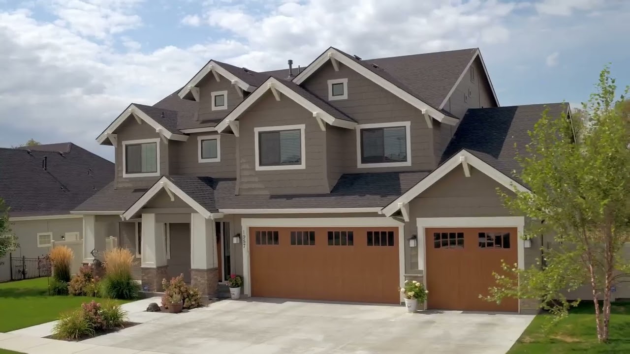 Видеоролик бренда TruWood Siding & Trim
