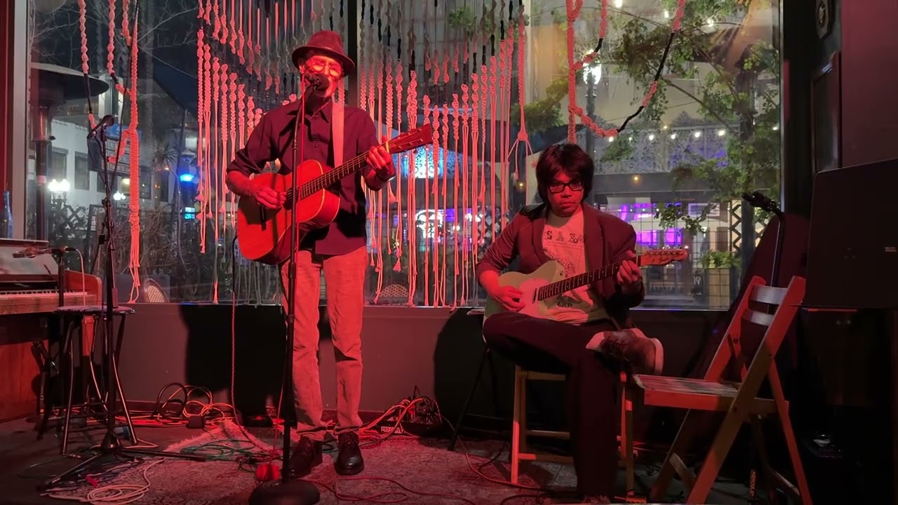It's Not Too Late (T Bone Burnett/ Bob Neuwirth)--Rod & Don at The Den Cafe open mic, Santa Ana CA