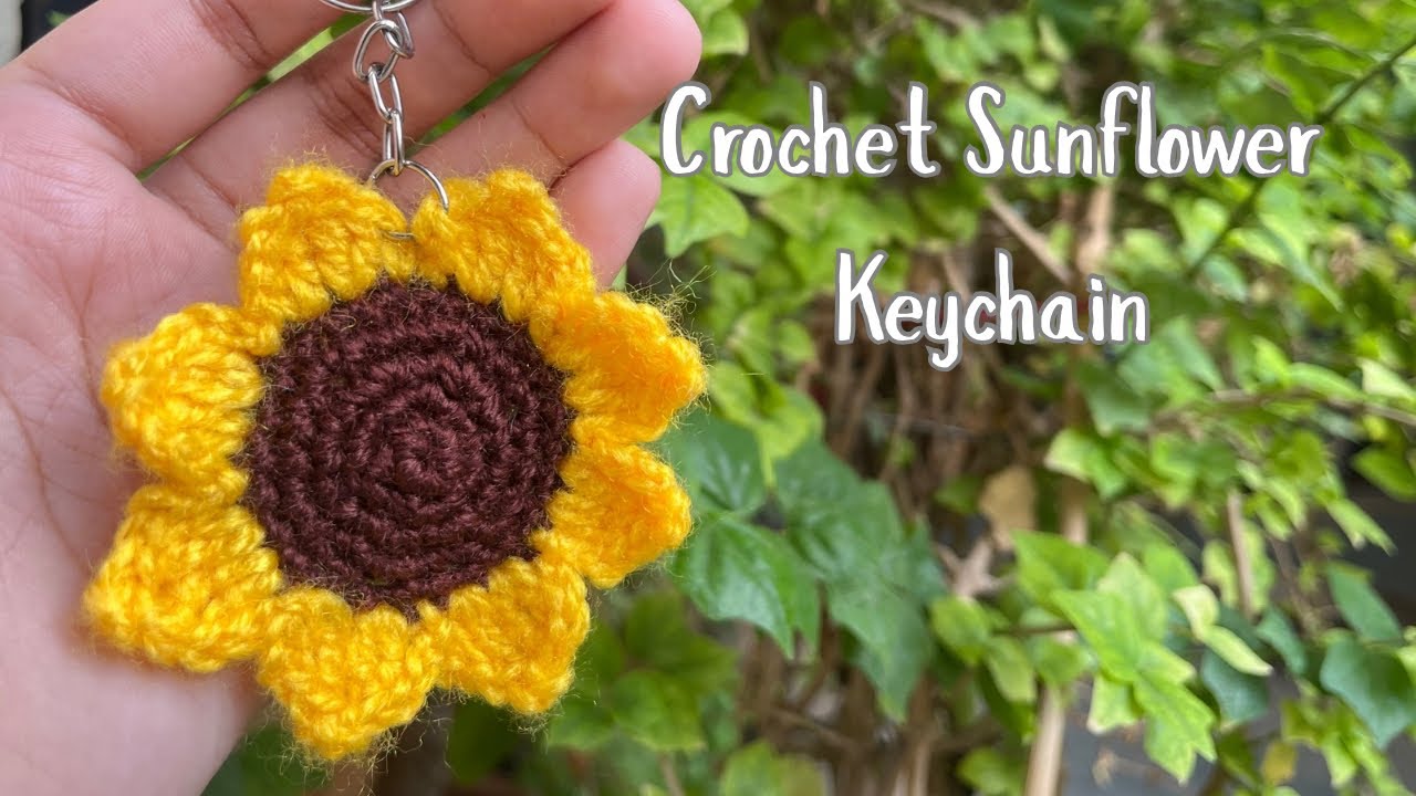 How to Crochet Sunflower 🌻 | Keychain, Bagcharm Tutorial for BEGINNER | Crochet Sunflower Keychain