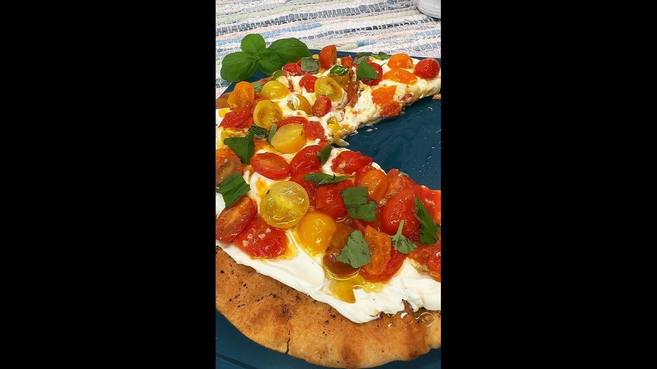 Простой и традиционный рецепт❗️ Вкусный Лаваш 🫓 Помидоры 🍅Рецепт Кростини❗️.