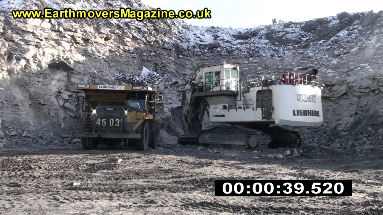 Large Liebherr excavators.m2t