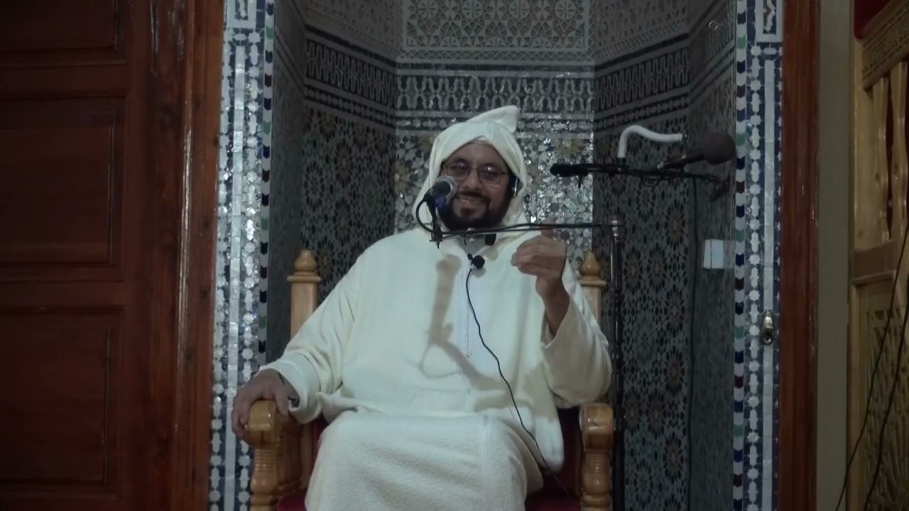 العالم هو الذي يدلك على الله تعالى/ للشيخ أحمد يخلف