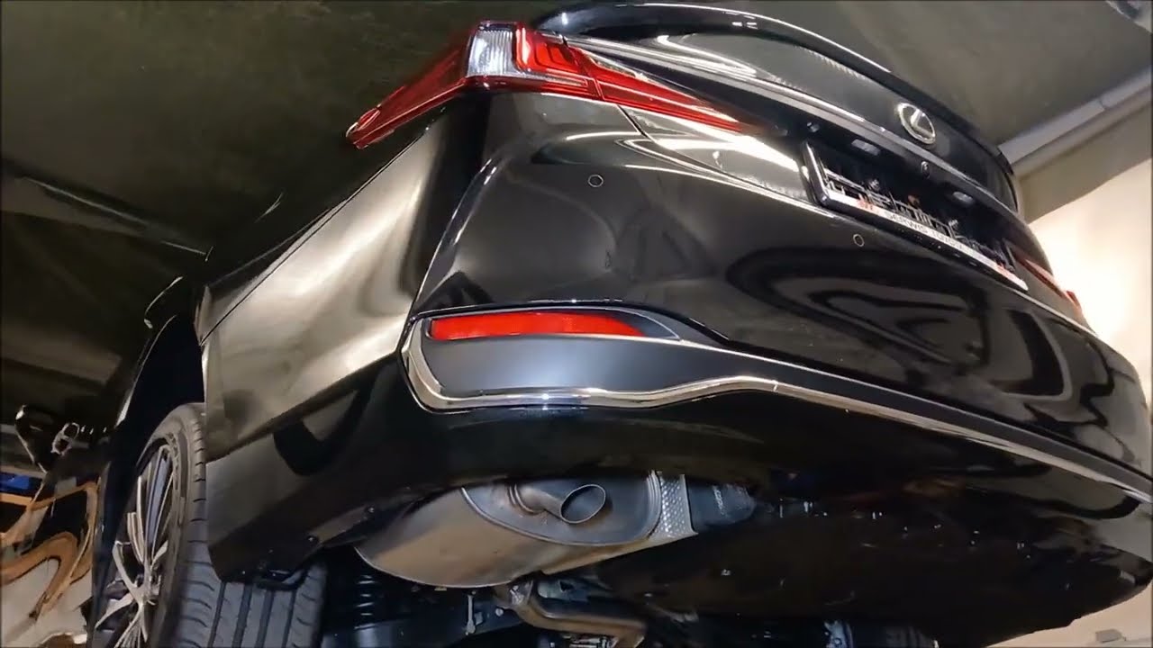 2025 Lexus ES300h - koniec sedana. Koniec sedanów. Koniec Lexusa.