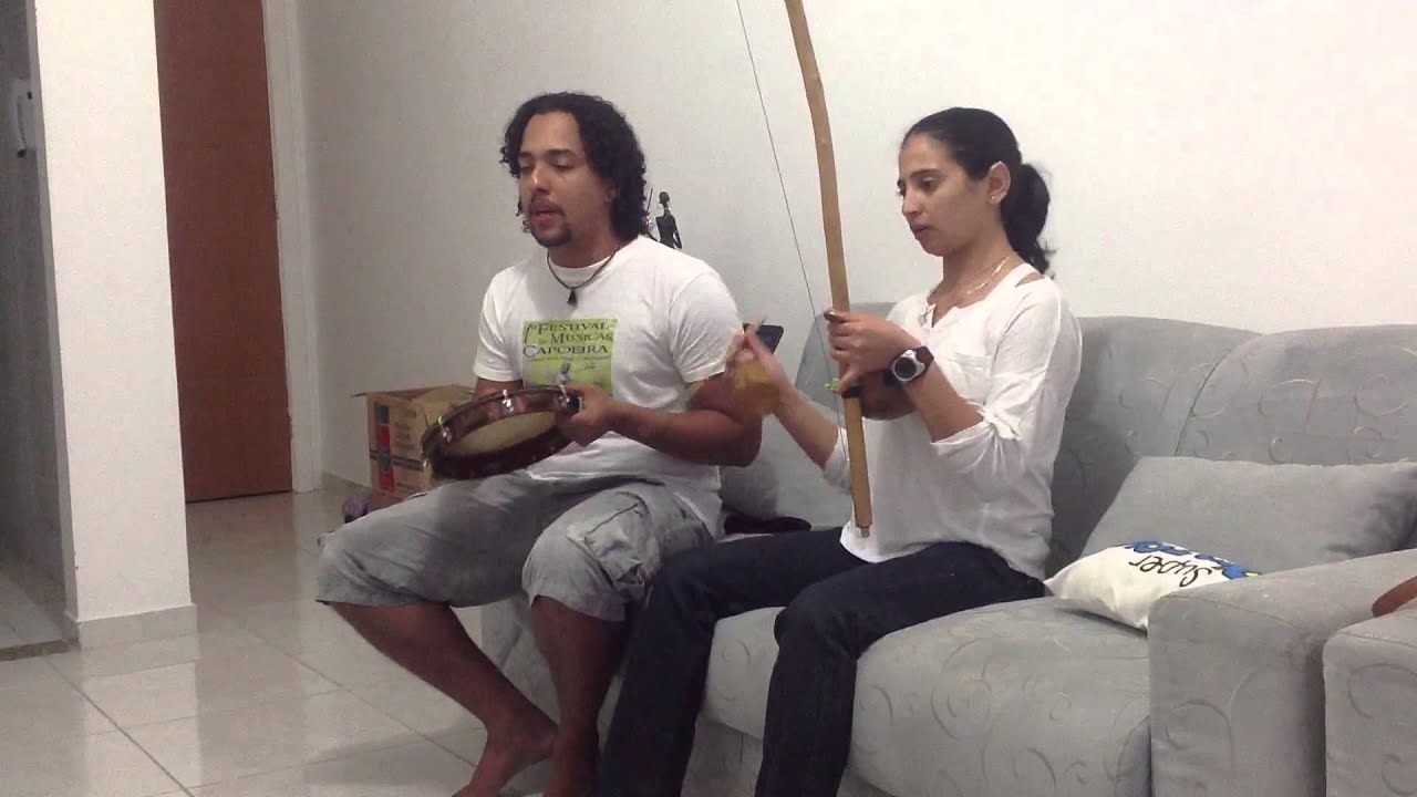 Vivo num Ninho de Cobra!