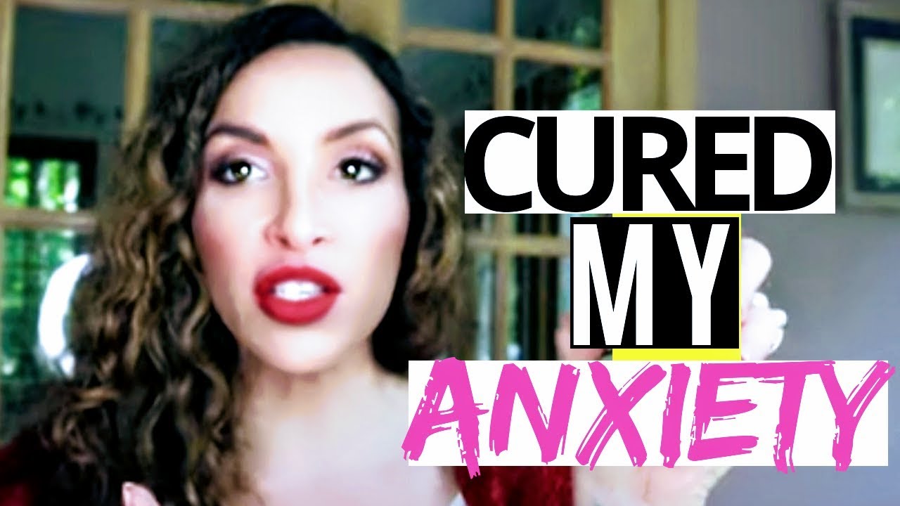 This CURED MY AWFUL ANXIETY | CBD OIL REVIEW 1 Year