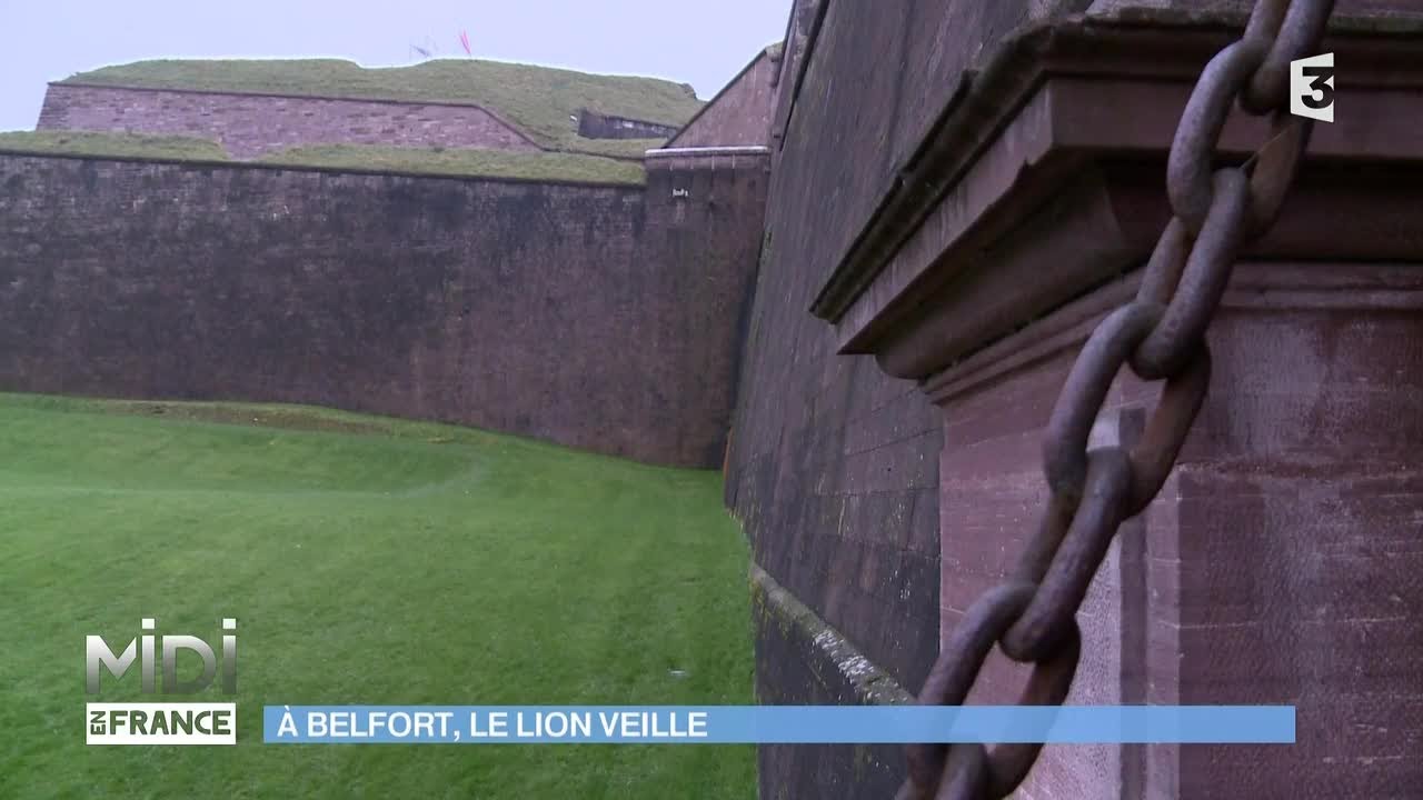 SUIVEZ LE GUIDE : À Belfort le lion veille