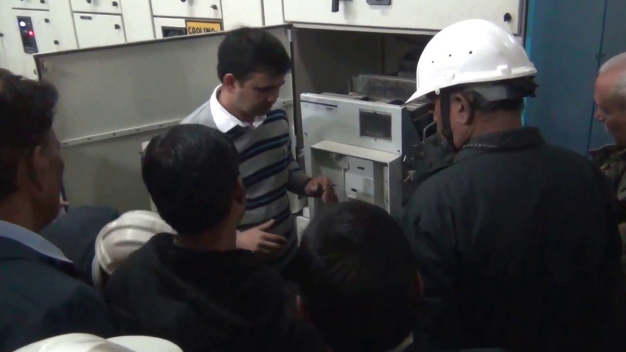 C&S Electric - Air Circuit Breaker - Correct usage of Screw driver
