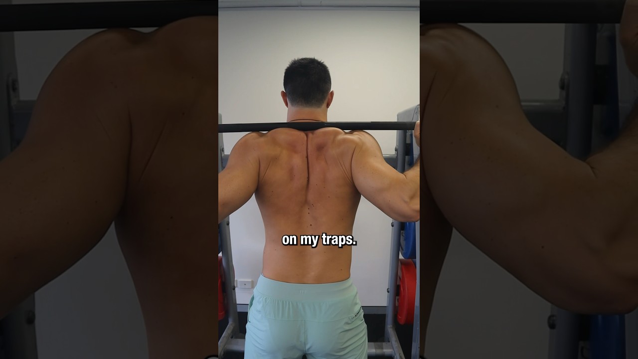 Stop Using The Barbell Pad For Squats 🚫