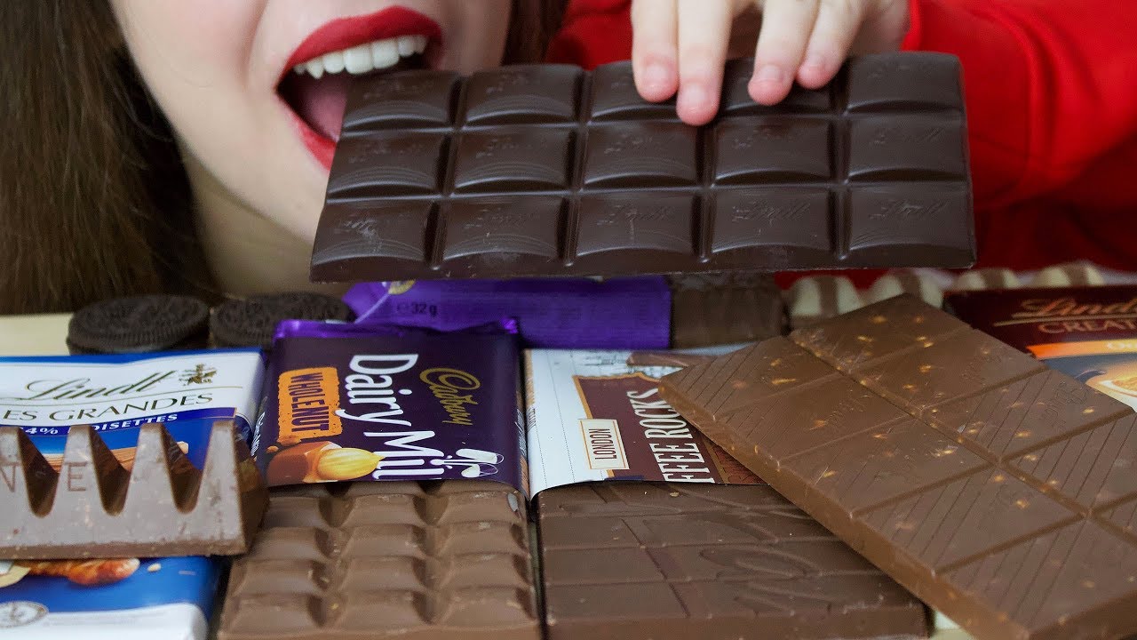 ASMR MY FAVOURITE BEST CHOCOLATE (EATING SOUNDS) No Talking MUKBANG 먹방