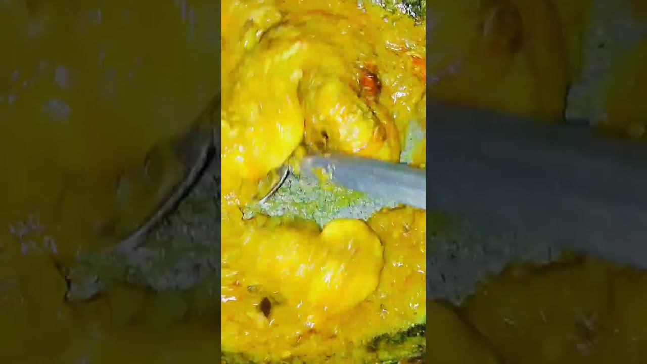 চিচিঙ্গা ডিম দিয়ে ভাজি আর চিংড়ি মাছ ভুনা 🥰😋