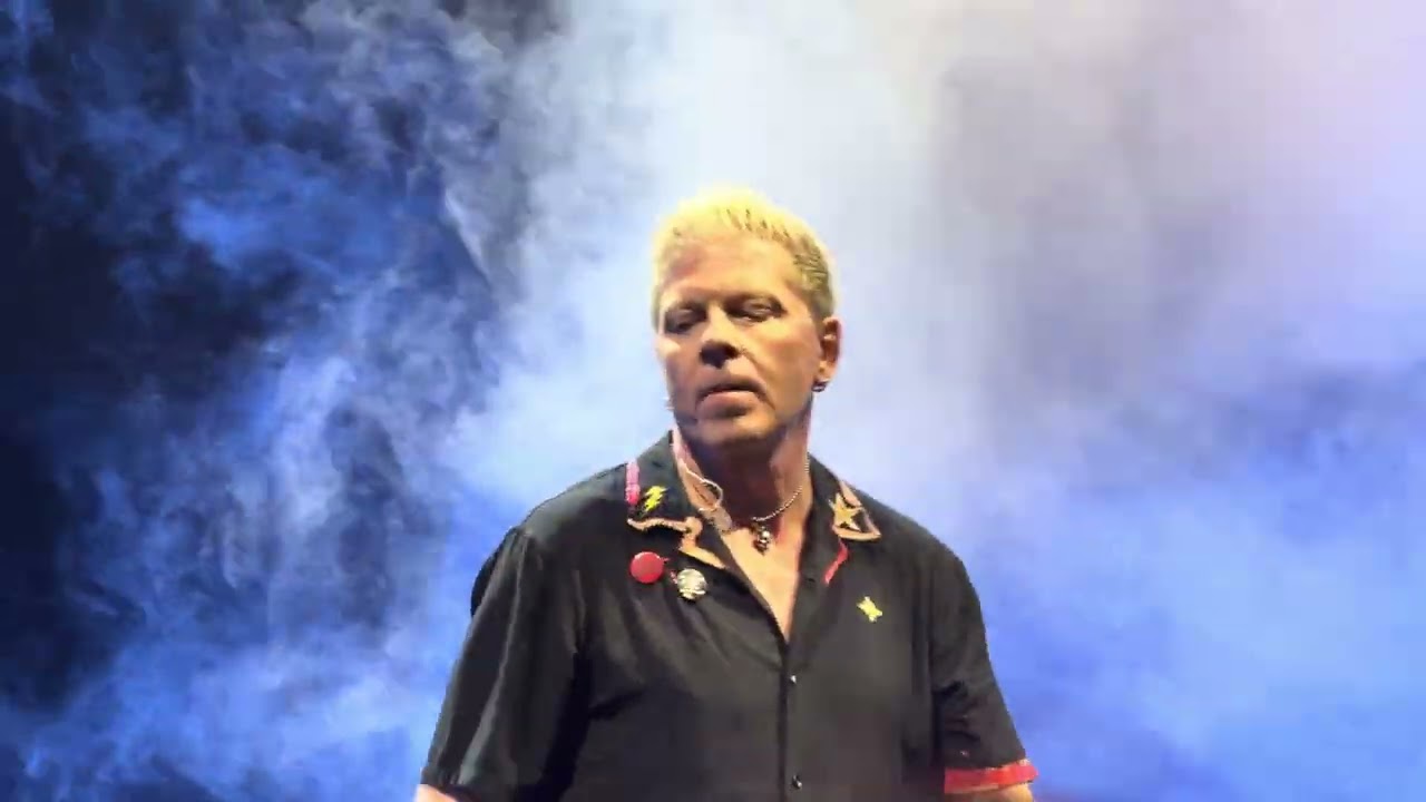 The Offspring - Crazy Train (Ozzy Osbourne cover) - TD Coliseum, Hamilton (Feb 13, 2026)