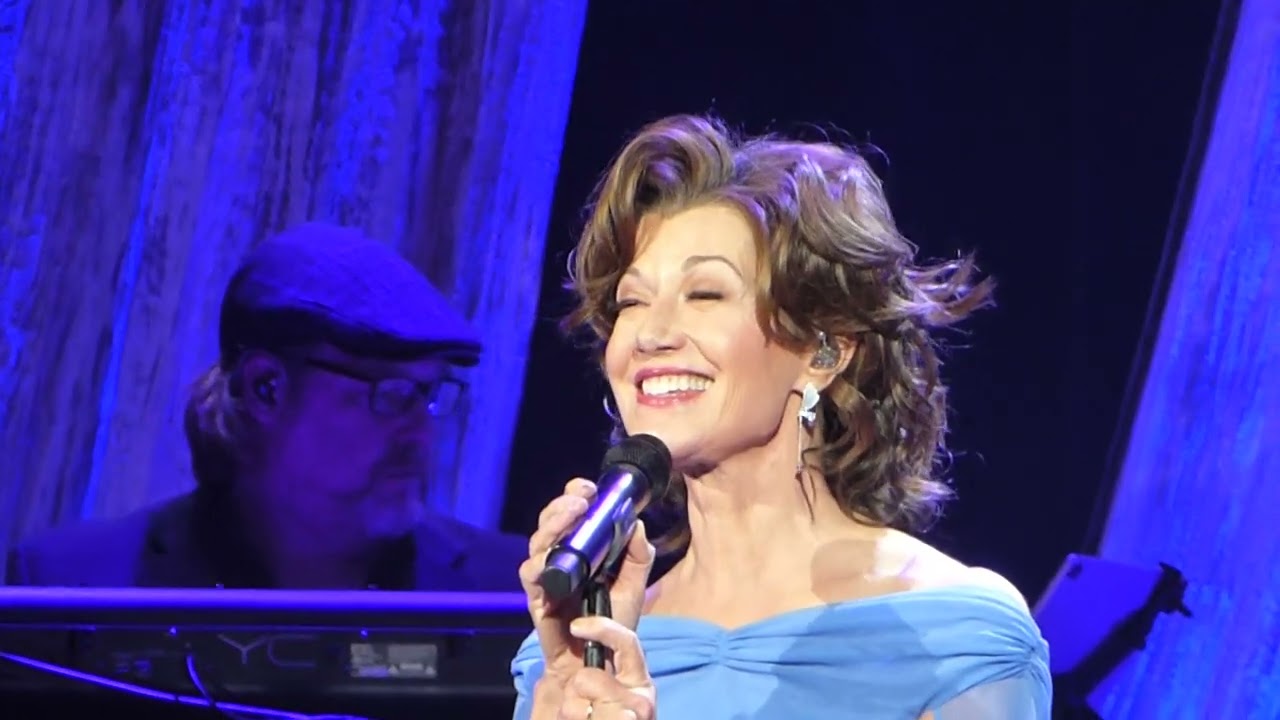 Amy Grant & Vince Gill...My Grown-Up Christmas List...Ryman Auditorium...11/30/24