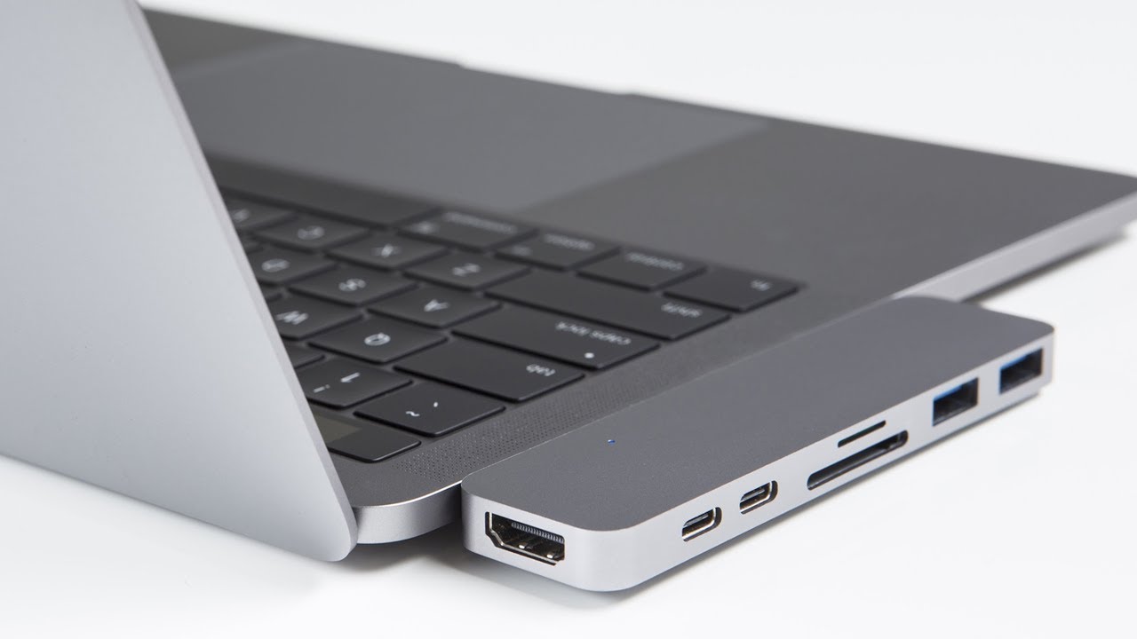 Top 6 Accessories for your New MacBook Pro with USB-C Port