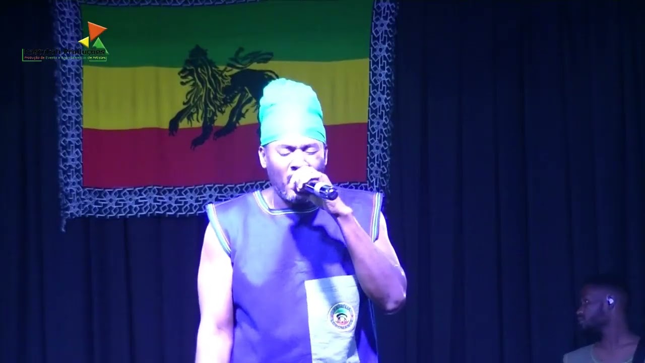 Loromance na II edi&ccedil;&atilde;o do Angola Reggae Night ( M&uacute;sica - Ilha de Luanda )