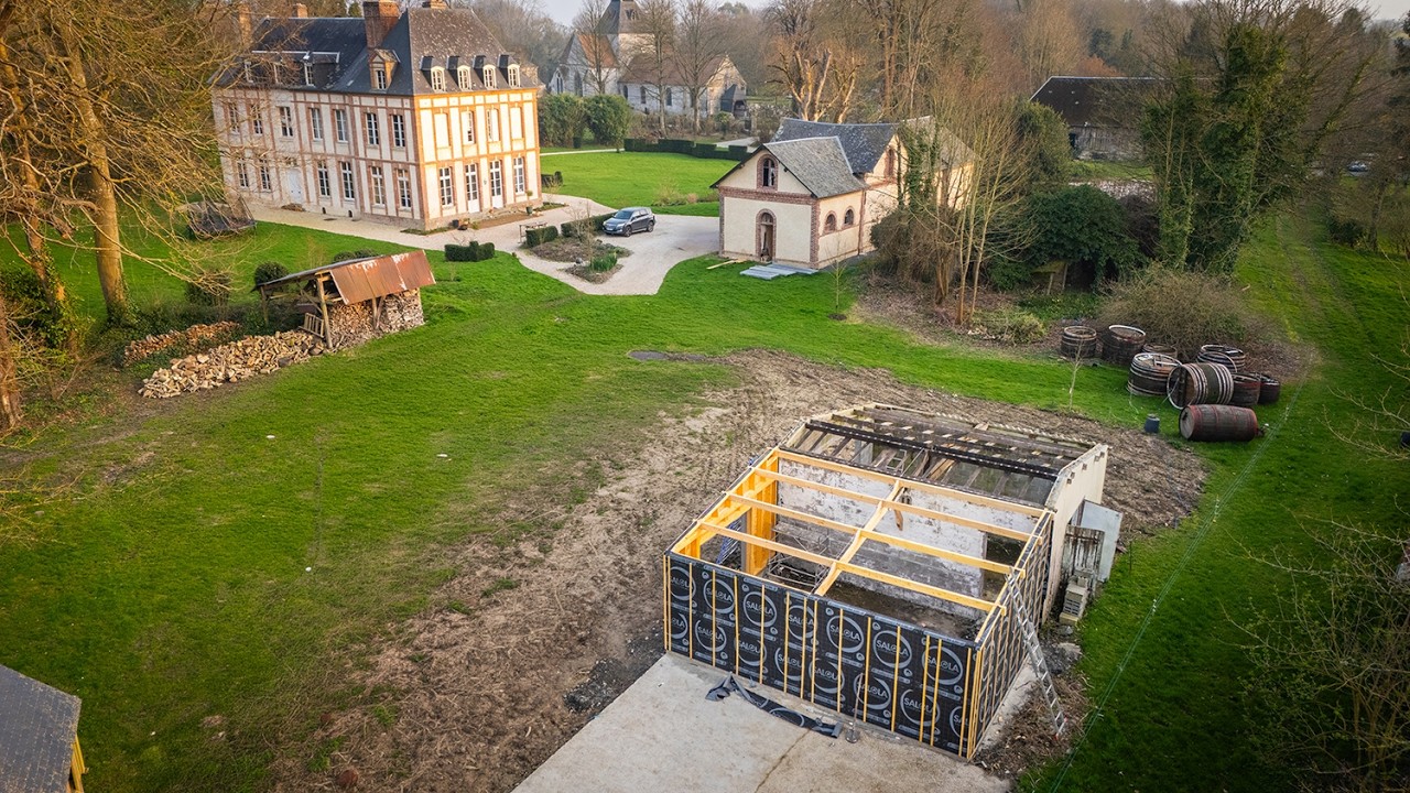 Ready for a New Roof (Ugly duckling to Dream Workshop)