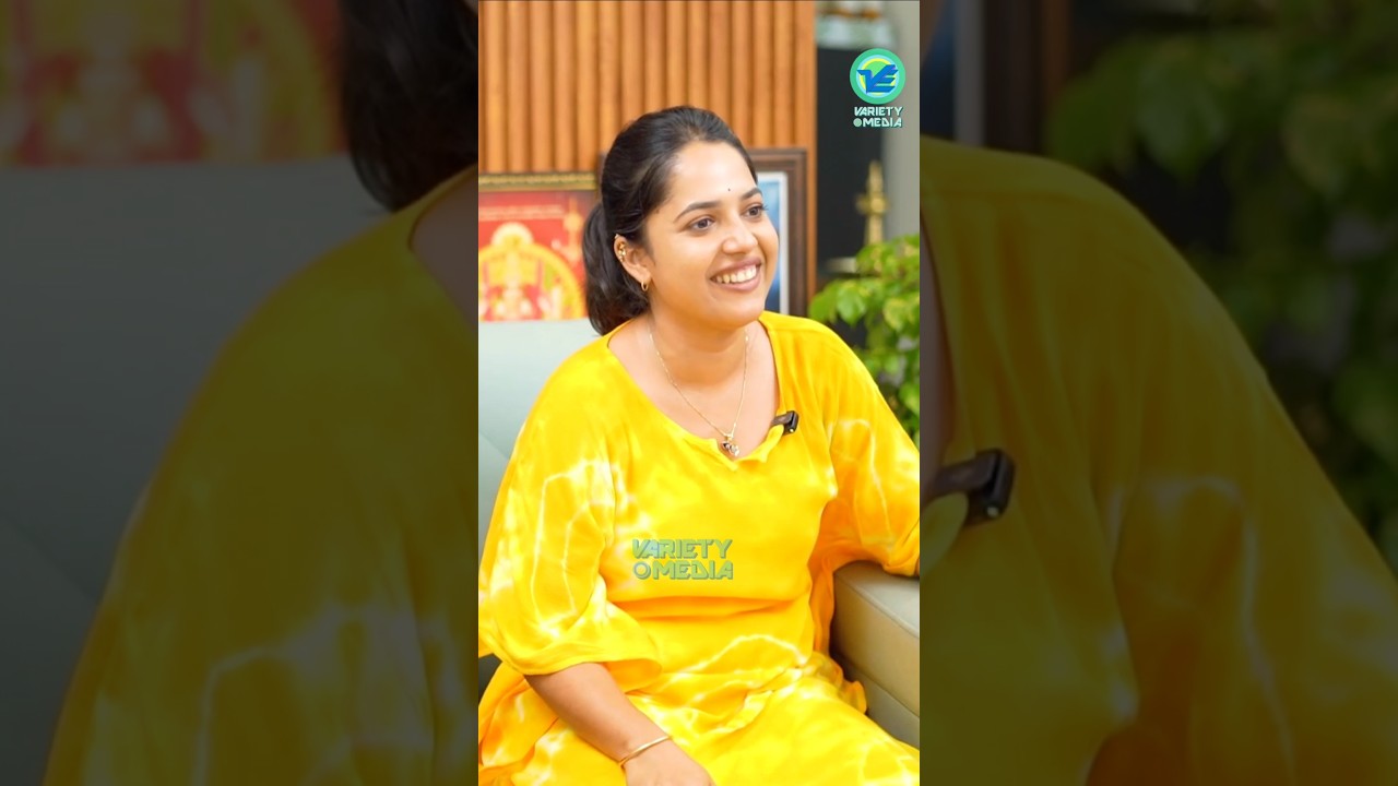 Committed ആണ് ഞാൻ 😳 അമ്മക്ക് മനസ്സിലായി എന്നെ പൊക്കി 😳 AMRUTHA NAIR LATEST INTERVIEW WITH MOTHER