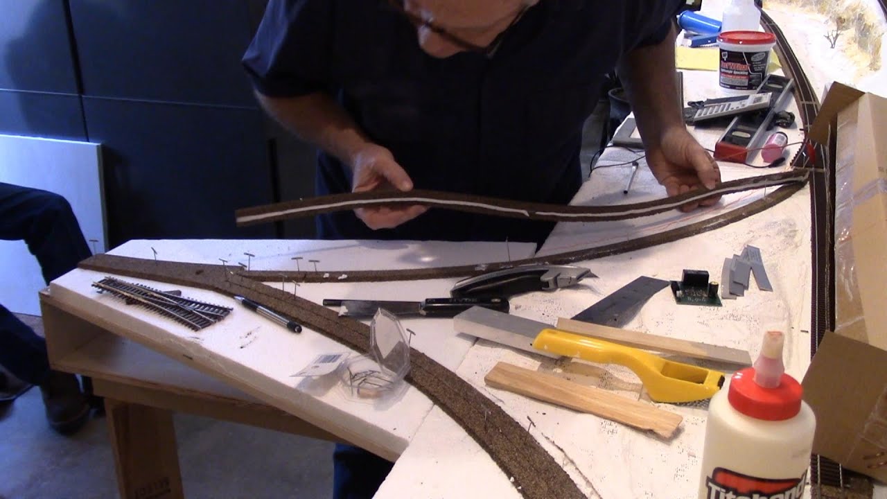 Model Railroad Scenery: Essential Construction & Detailing Techniques for Realism