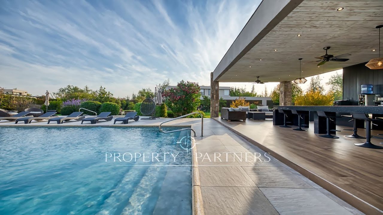 Chicureo Centro, Excelente casa mediterránea en condominio consolidado con agua