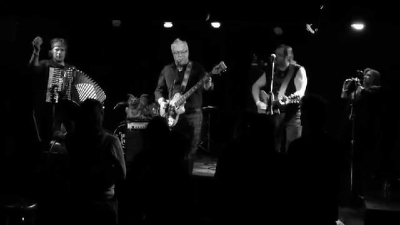 The Tim Malloys perform their version of 