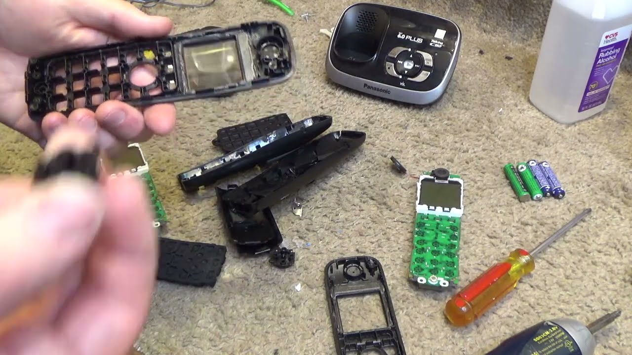 Cleaning a Panasonic KX-TG6531 DECT 6 Plus Cordless Phone with Digital Answering System