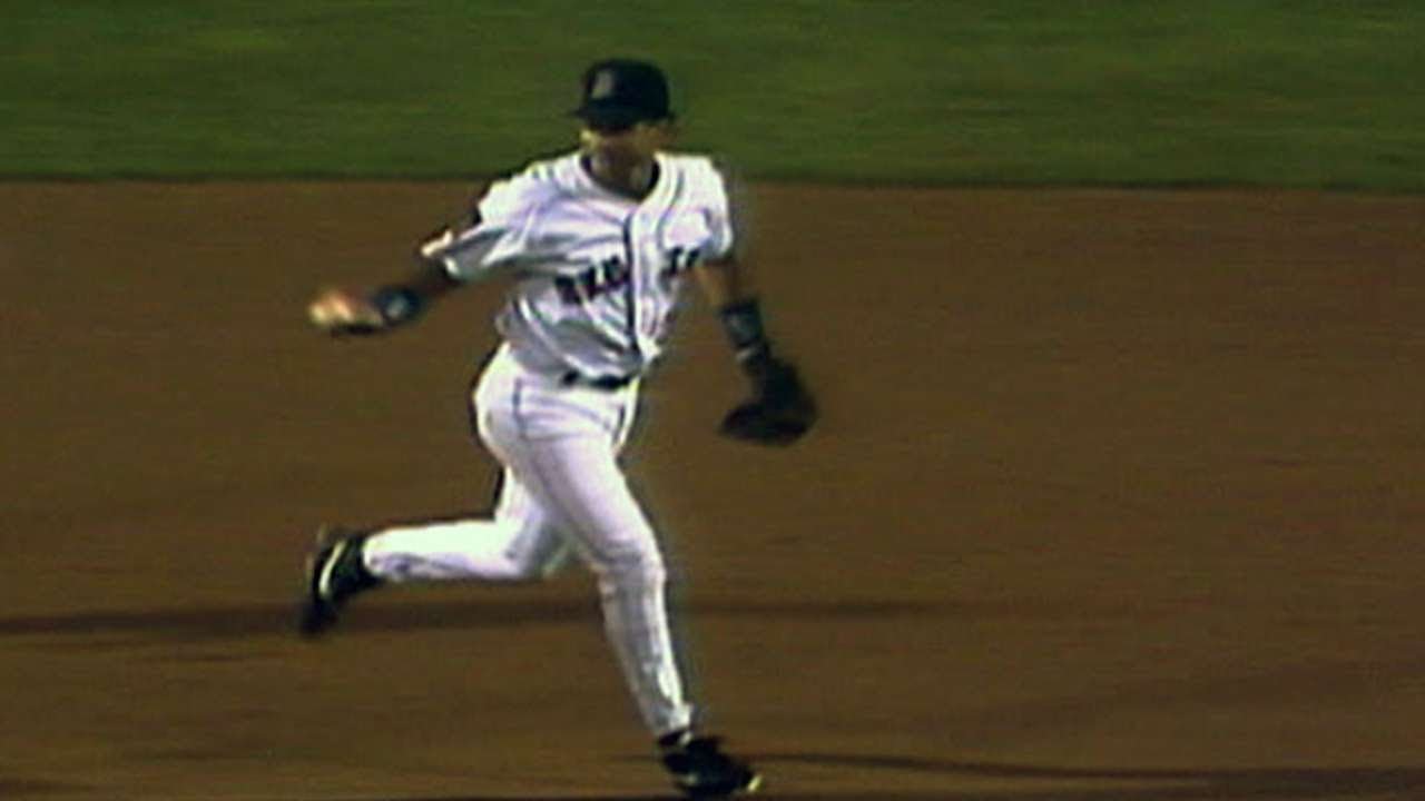 John Valentin turns a smooth unassisted triple play