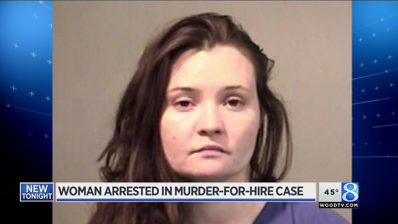 Deputies: Woman tried to hire hit man to kill kids' father