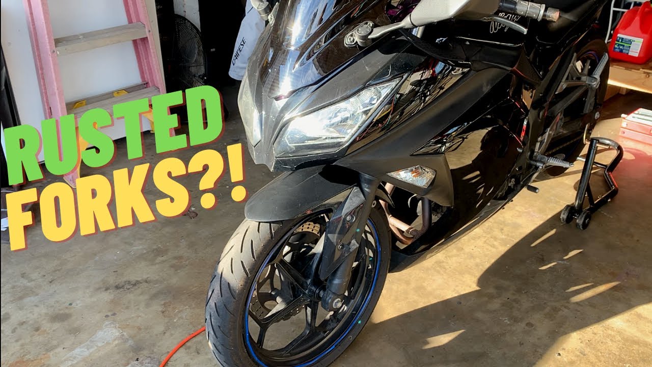 2013 Kawasaki Ninja 300 // Removing Forks!