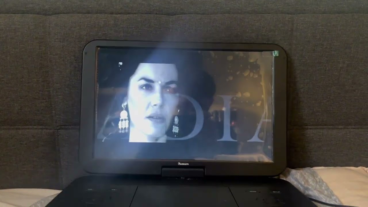 Opening to Gladiator 2000 UK DVD.