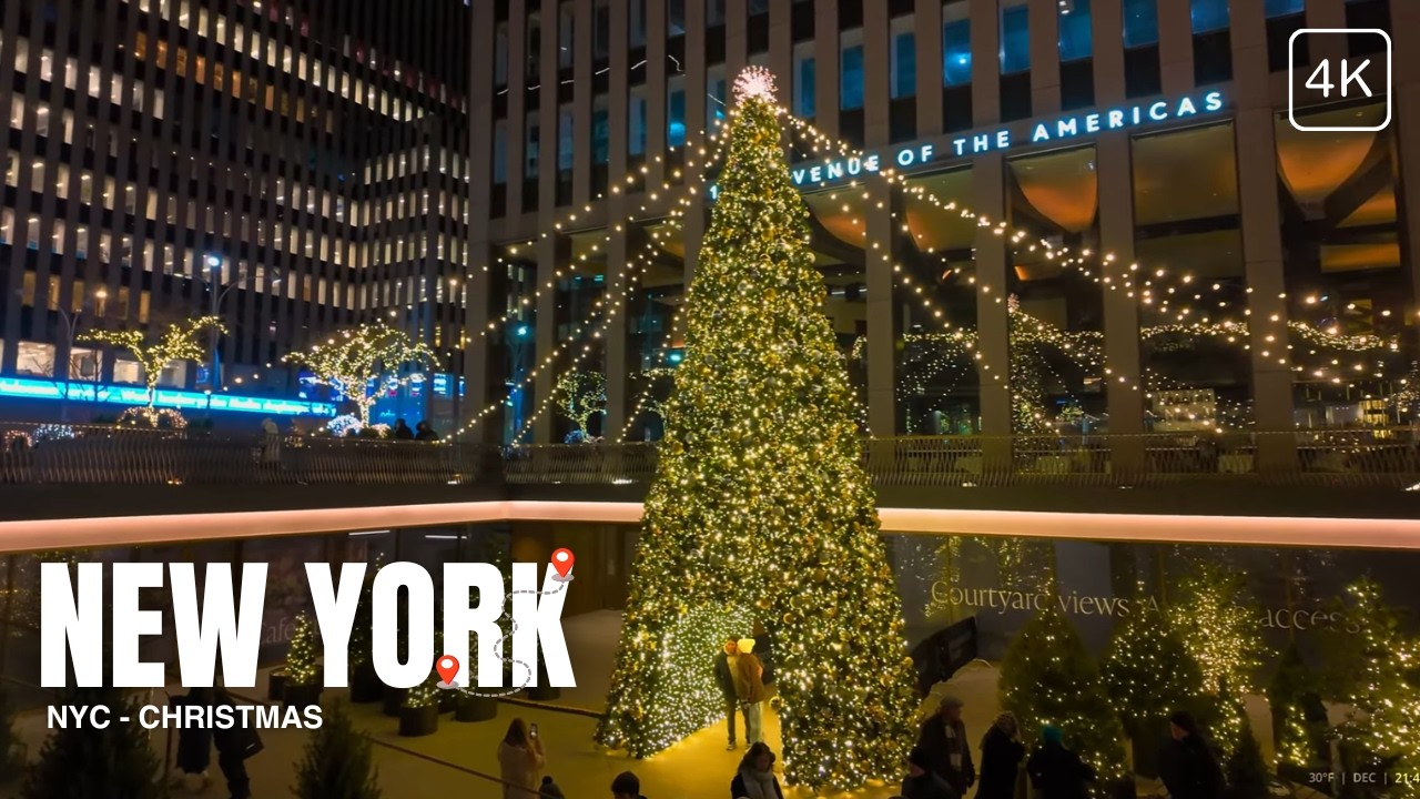 Christmas night  Walk in Manhattan with  decorations, crowds, a classic New York holiday atmosphere