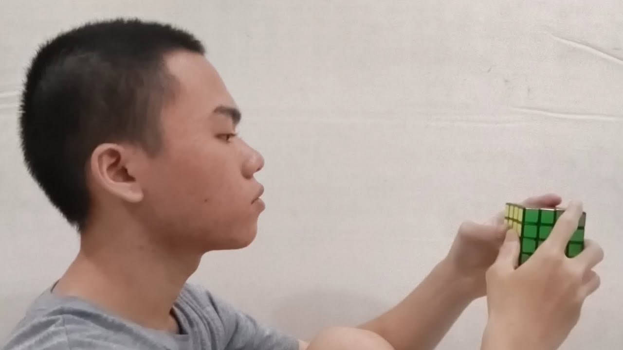 Main Kubus Rubik