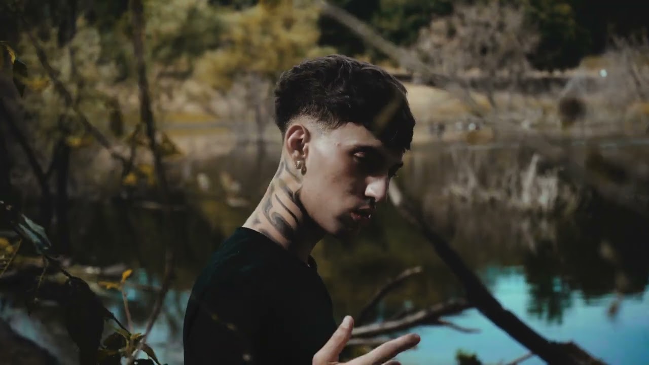 Boez - Giuste Distanze (Official Video)