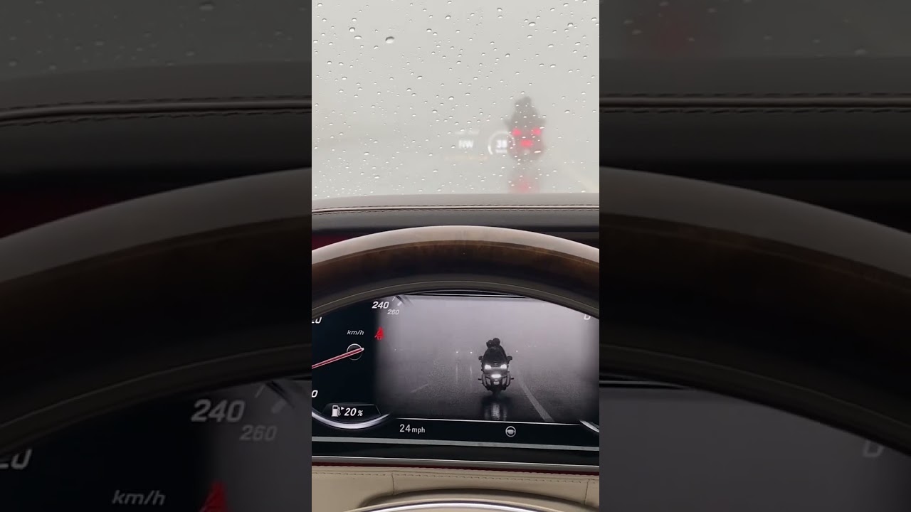 #mercedes #S500 #night #vision mode in day #fog & #rain thanks mercedes for this splendid feature ❤️