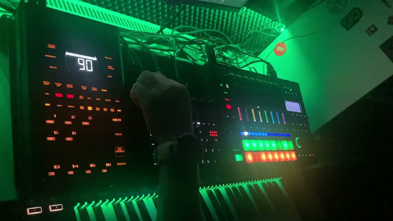 Afternoon... MC-707,  Digitone II, SP-404...Vanderson...psy chill, downtempo