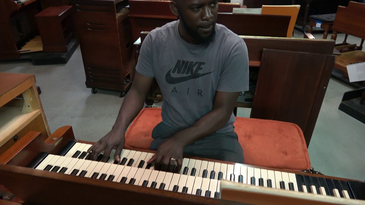 Smoking Hot Hammond B-3 Organs #382, #372 & #413 w/ Leslie 122!