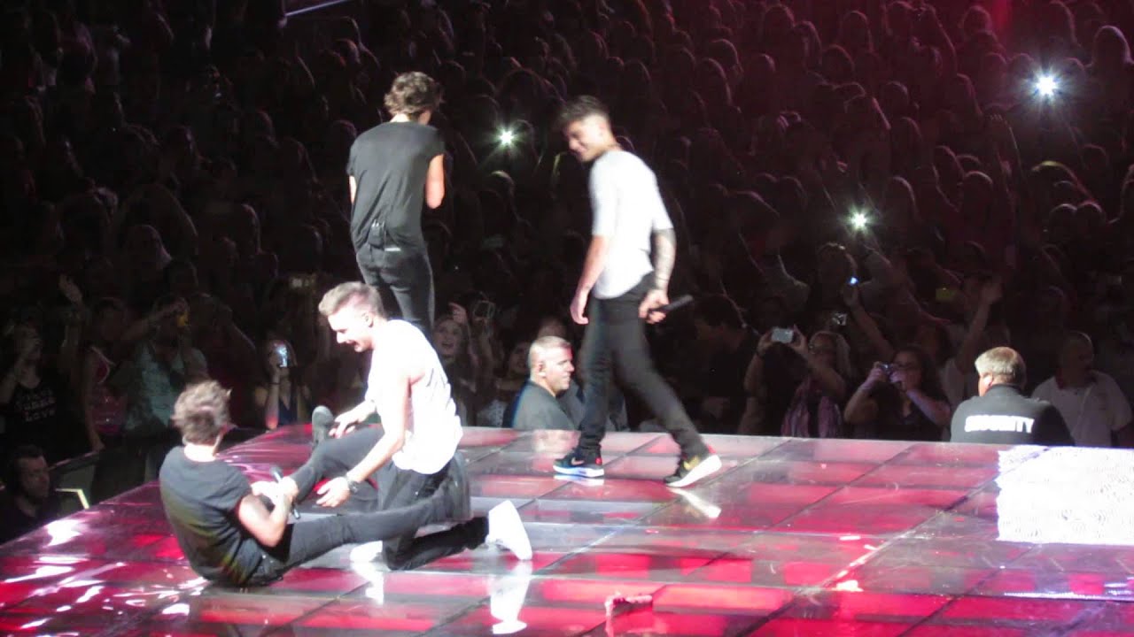 Teenage Kicks - One Direction - 6/16/13 - Louisville (cover)
