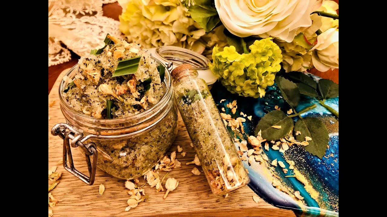 Green Tea and Jasmine Body Scrub- سكراب الشاي الأخضر والياسمين