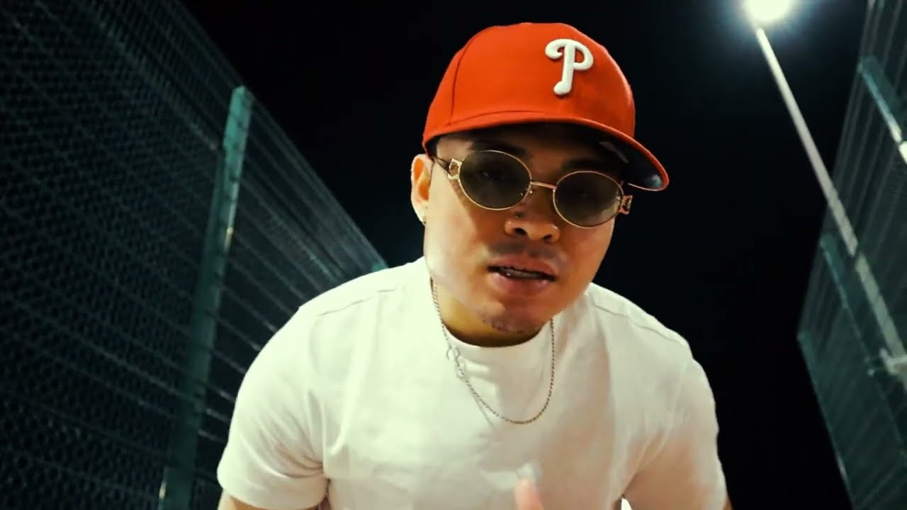 Elh&eacute; - efas (Official Music Video)