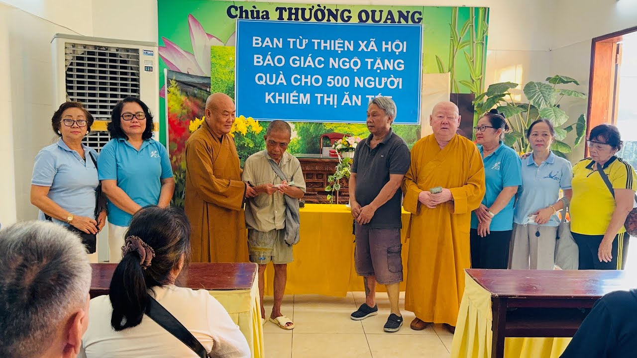 Ban từ thiện XH Báo Giác Ngộ tặng 110 triệu đồng cho người khiếm thị vui xuân đón Tết 09/02/2026