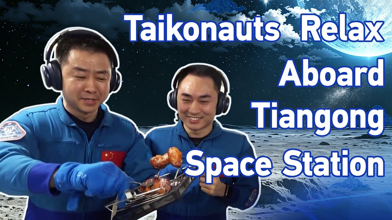 Taikonauts relax aboard Tiangong space station