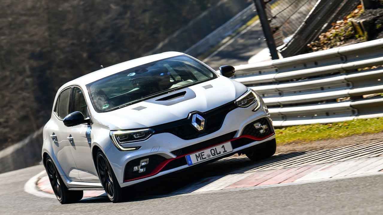 A Nürburgring Lap in a Renault Megane R.S. Trophy-R