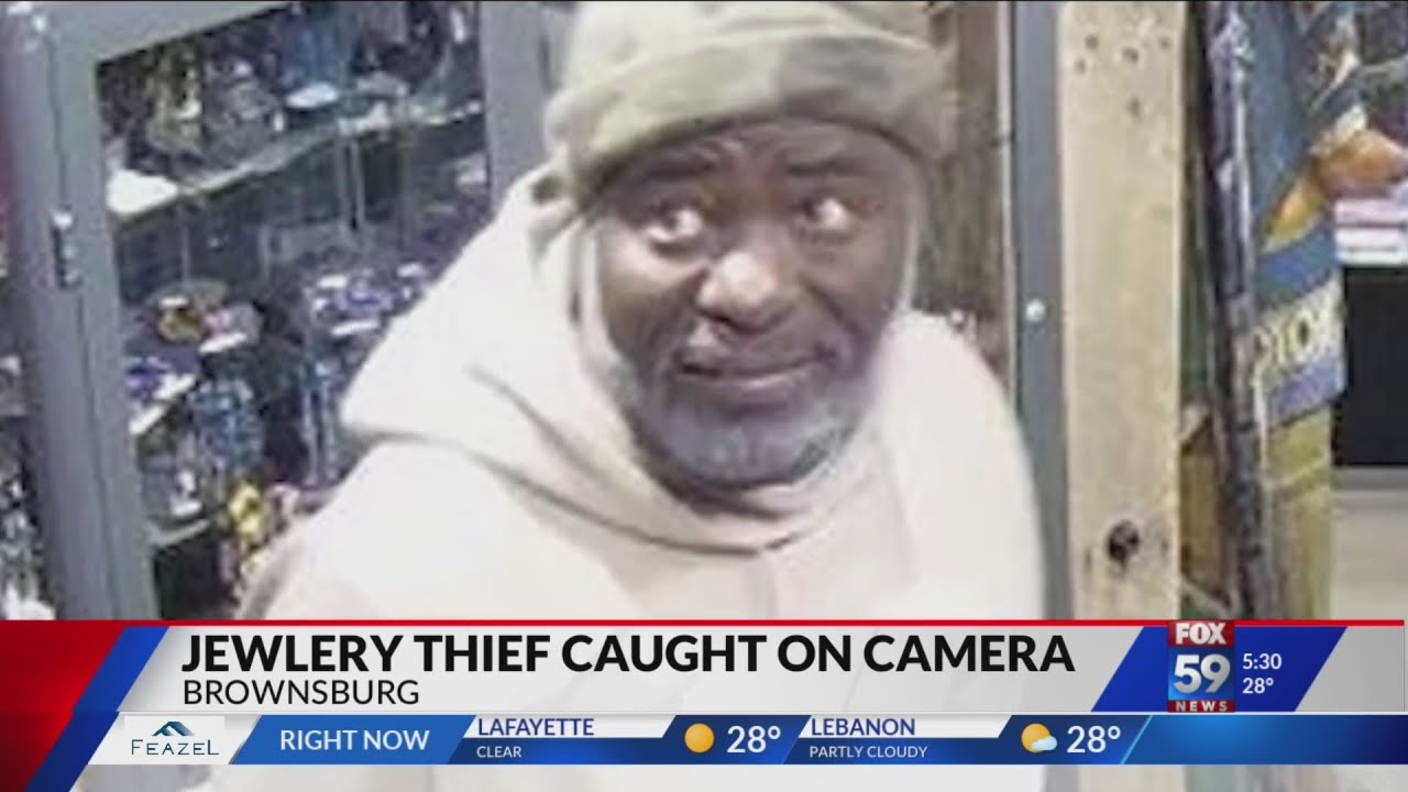 Fast-acting jewelry thief caught on camera
