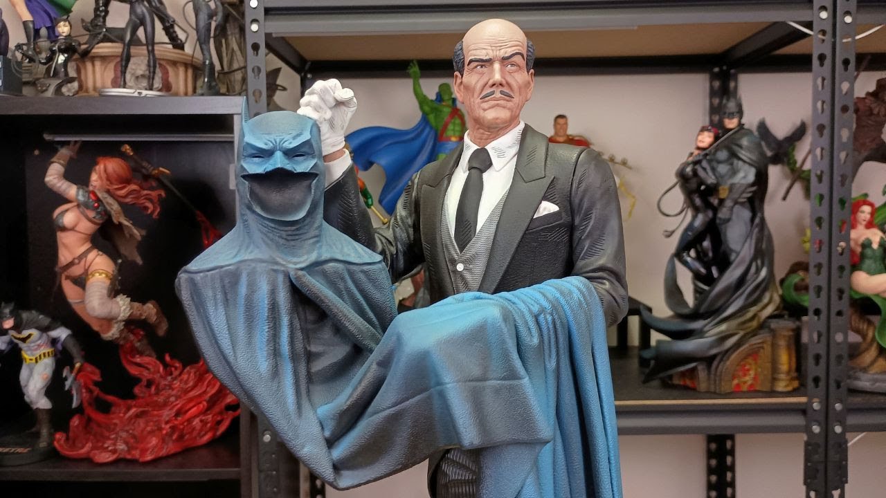 Unboxing & Review: Alfred Pennyworth by Prime 1 Studios!