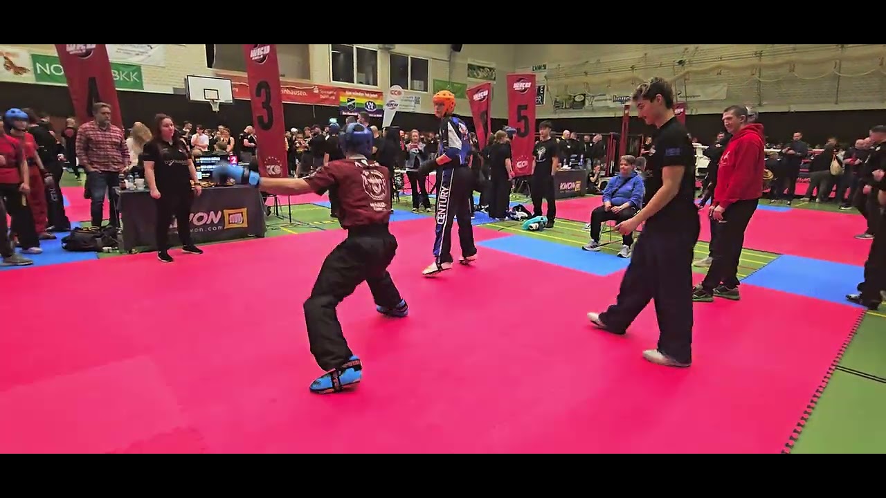 Nico Halbfinale +75kg -17 Jahre (10-5 gewonnen)